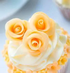 Капкейки на 8 Марта