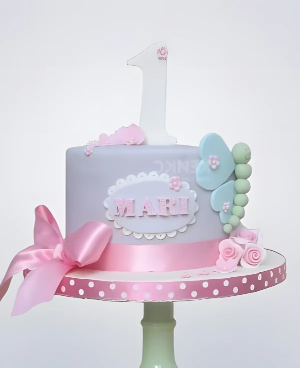 Именной торт Бабочки сиреневый Фото