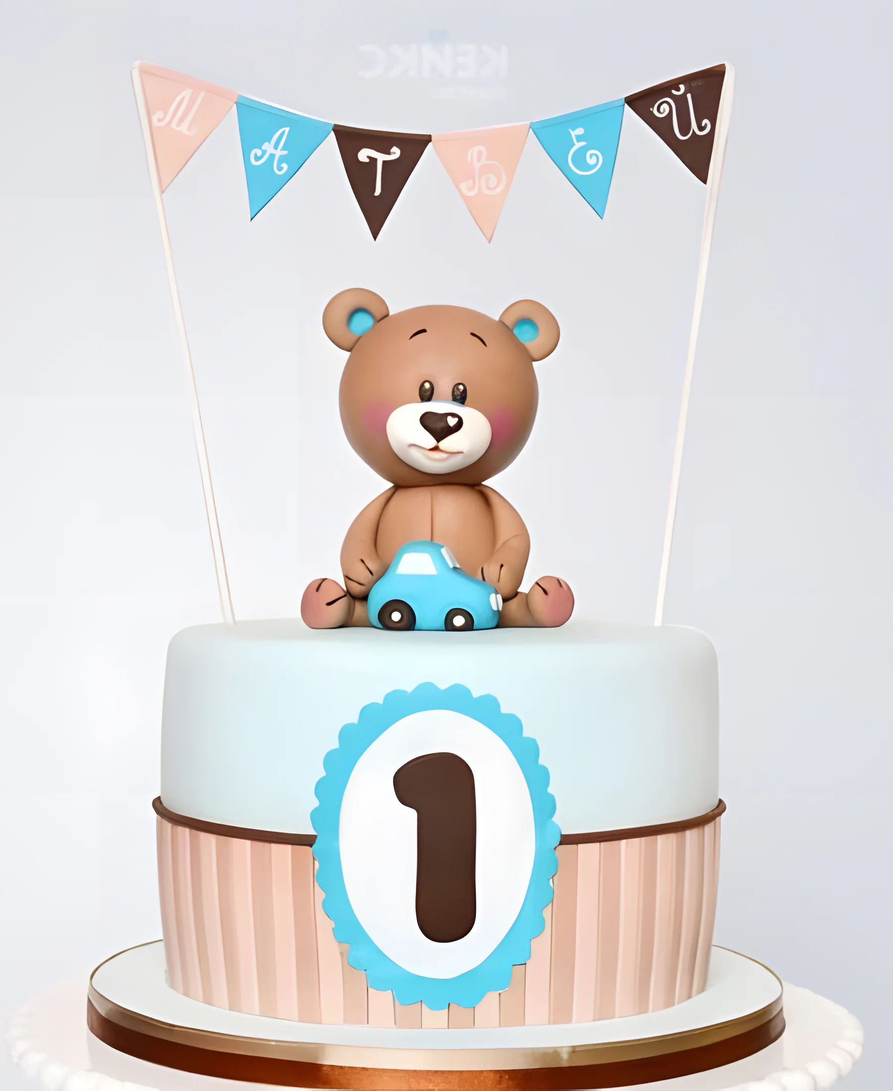 Торт медвежонок с машинкой на 1 годик мальчику Фото