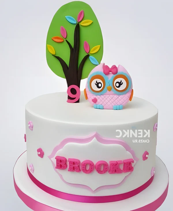 Торт с милым совенком и надписью Фото
