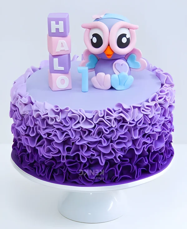 Фиолетовый торт с совушкой для девочки Фото