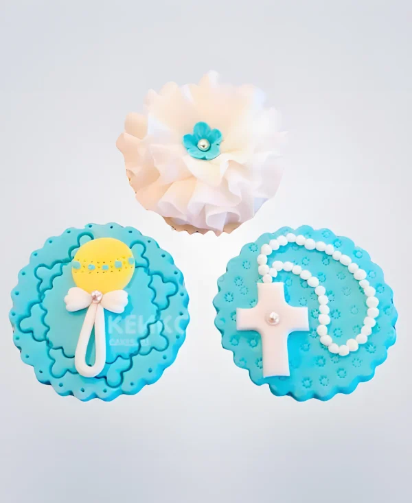 Капкейки с изображением ангела-хранителя Фото