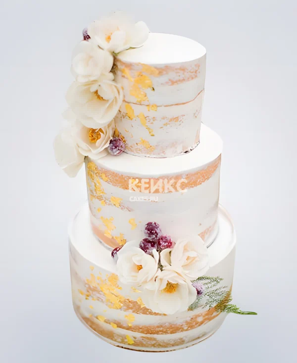 Свадебный торт трехъярусный лето Фото