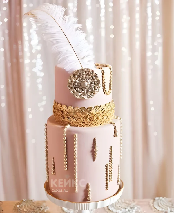 Свадебный розовый торт в стиле Великий Гэтсби Фото