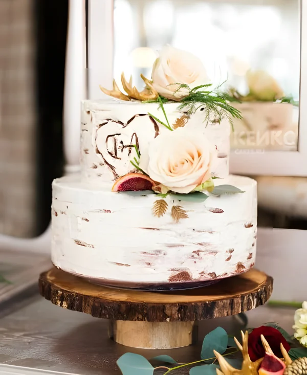 Свадебный торт в стиле березы Фото