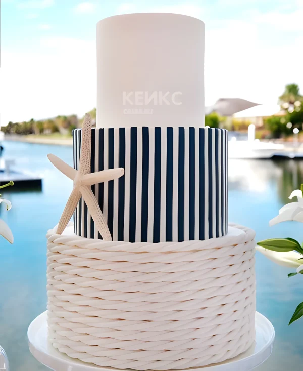 Свадебный торт трехъярусный с канатом и морской звездой Фото