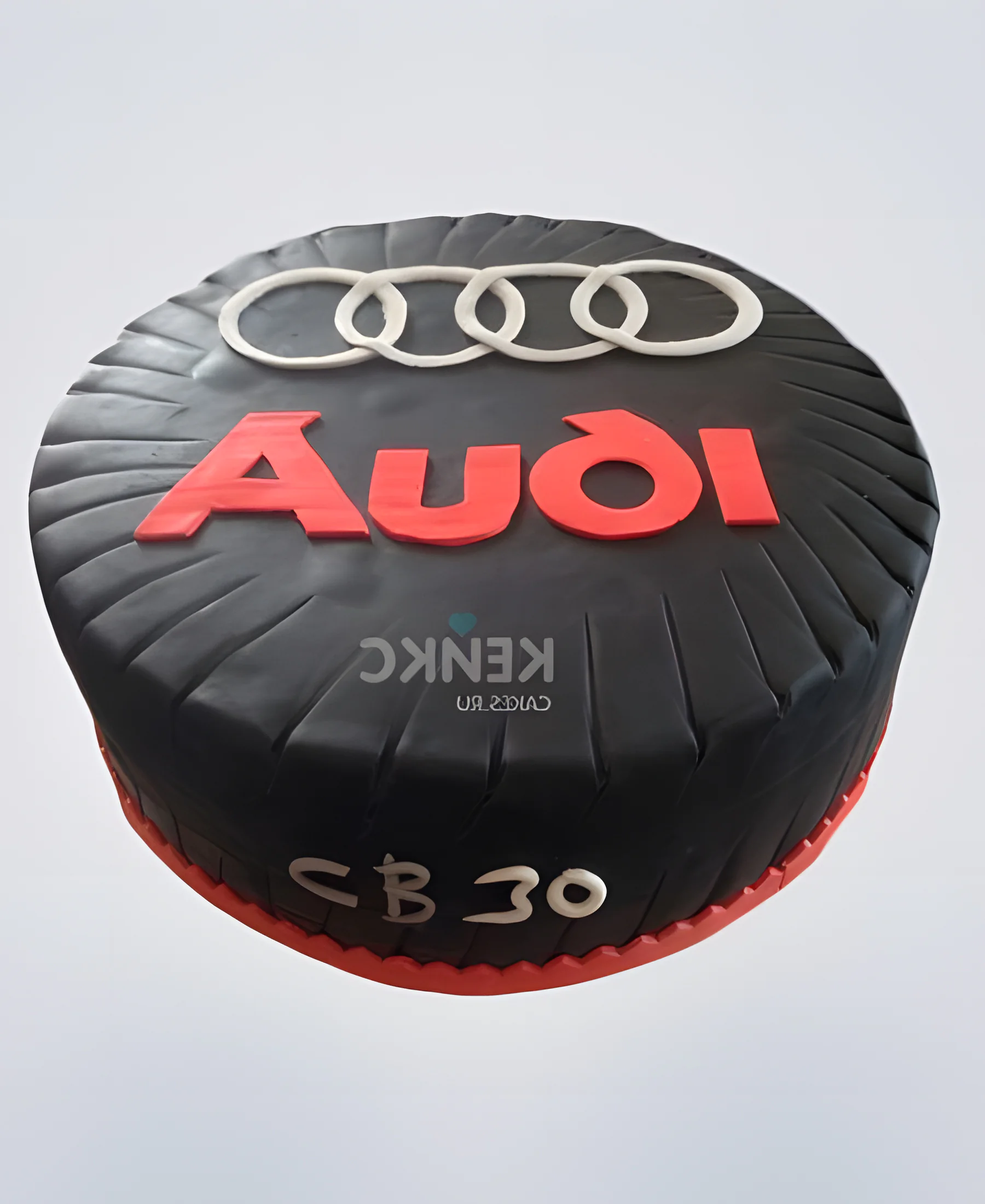 Торт в виде шины Ауди из мастики Фото