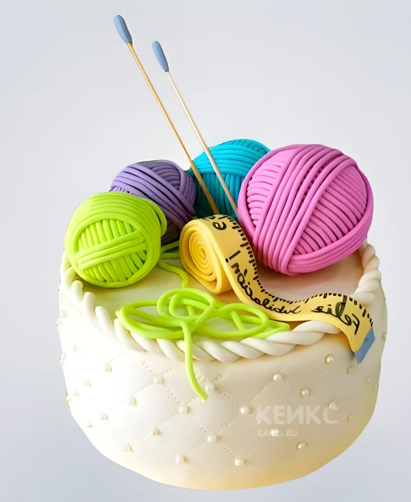 Торт бабушке с пряжей Фото