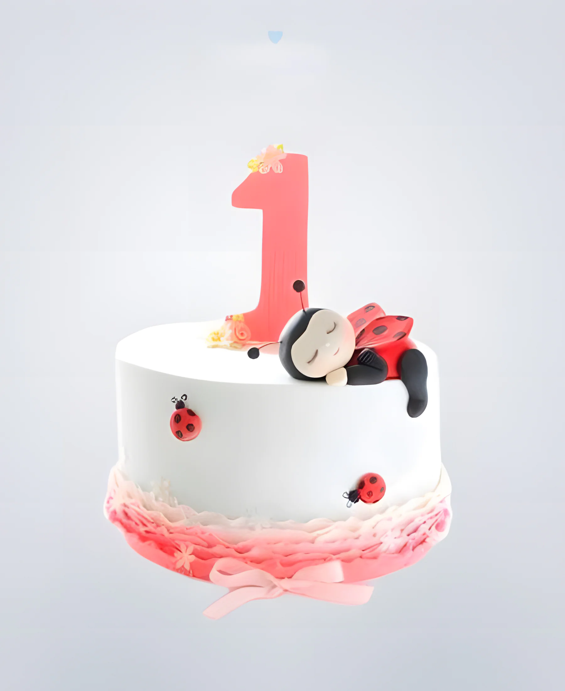 Торт спящая Божья коровка Фото