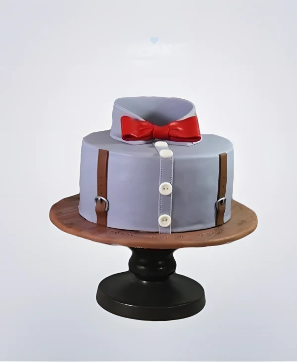 Торт с красным галстуком-бабочкой Фото