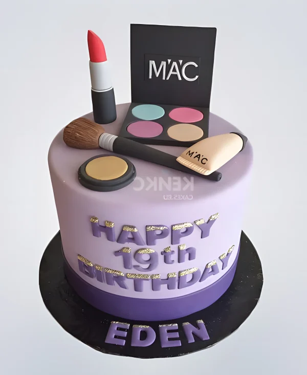 Торт фиолетовый с надписью и косметикой MAC Фото