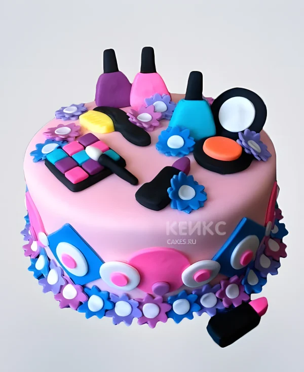 Яркий торт с косметикой на день рождения дочери Фото