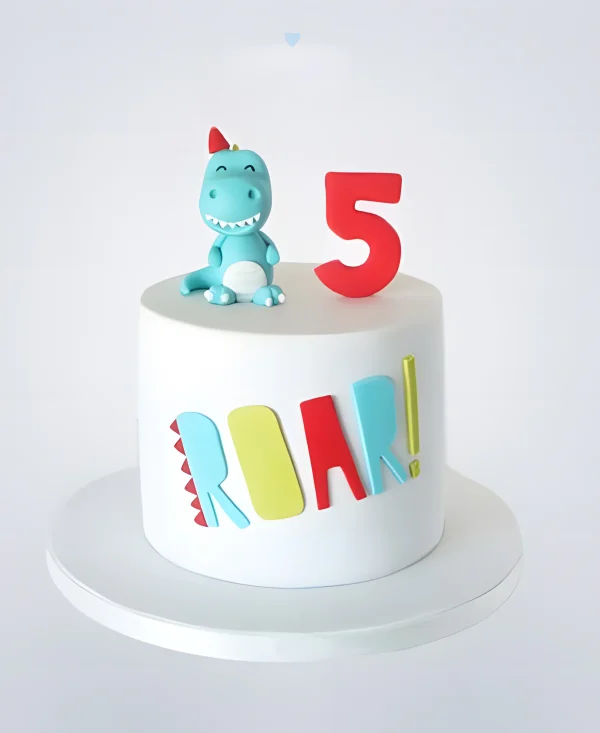 Торт с фигуркой дракона голубого цвета Фото