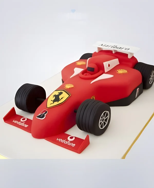 Торт в виде красной Феррари Фото