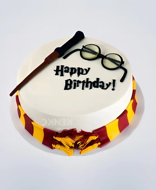 Простой торт в стиле Гарри Поттер Фото