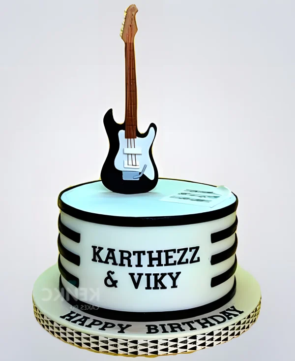 Торт на день рождения гитаристу Фото