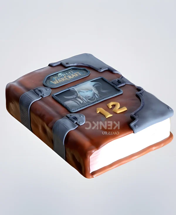 Торт в виде закрытой книги с надписью Фото