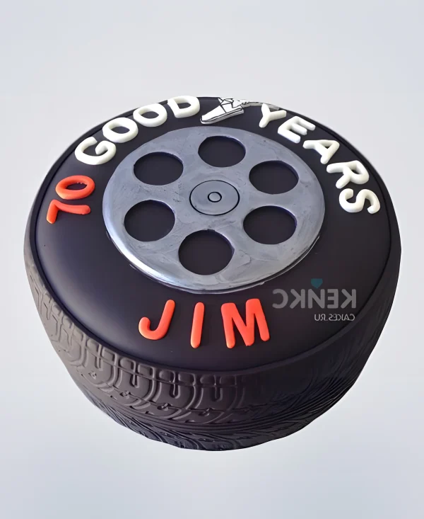 Торт в виде колеса с надписью Фото