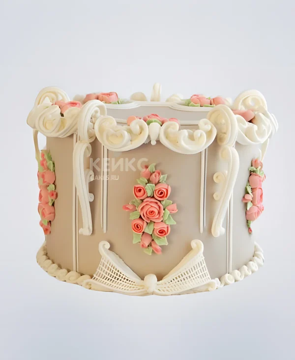 Торт Ламбет с розами из мастики Фото