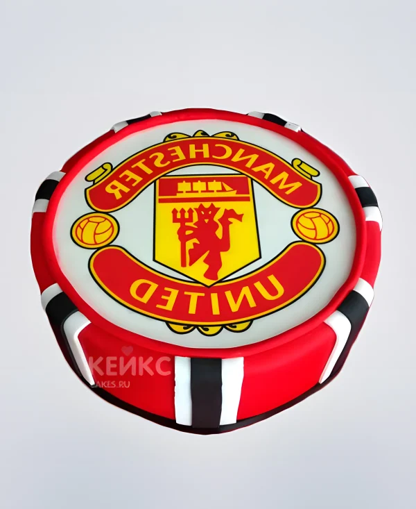 Красно-белый торт Манчестер Юнайтед из мастики Фото