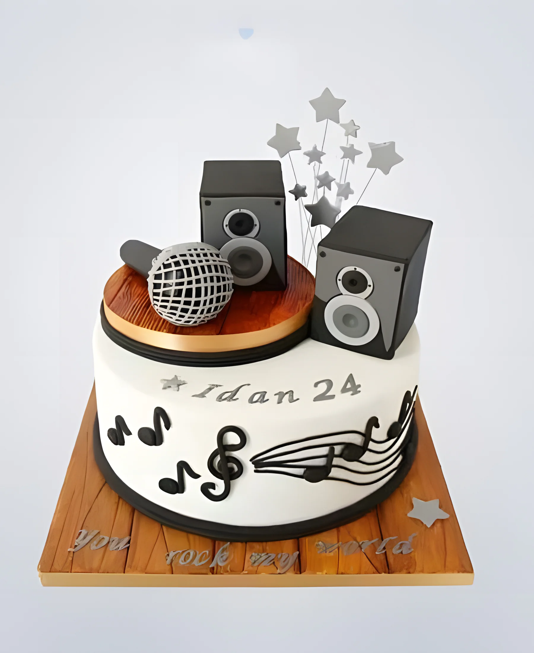 Торт микрофон с колонками и звездами Фото