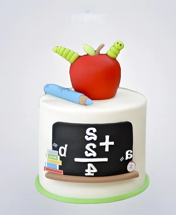 Торт на 1 сентября с яблоком и карандашом Фото