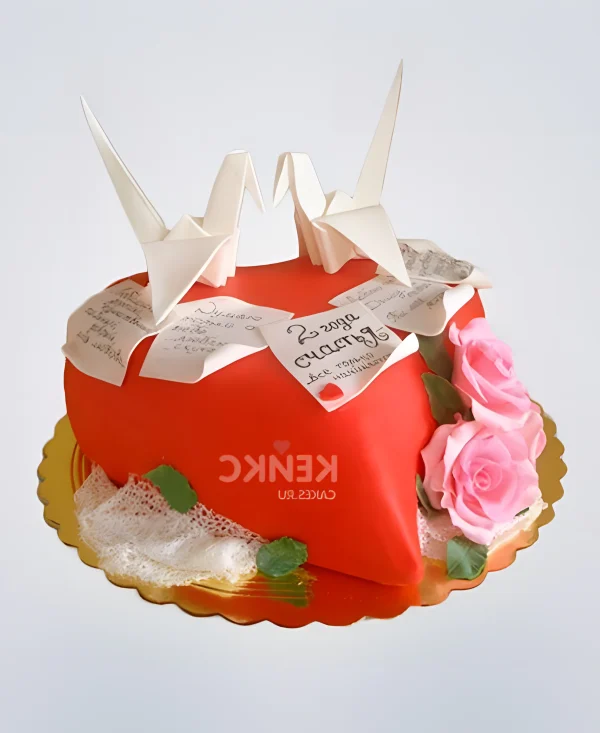 Необычный торт на бумажную свадьбу с оригами Фото