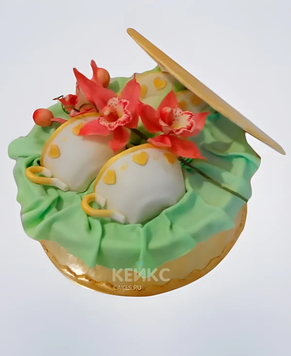 Яркий торт на фарфоровую свадьбу с сервизом Фото