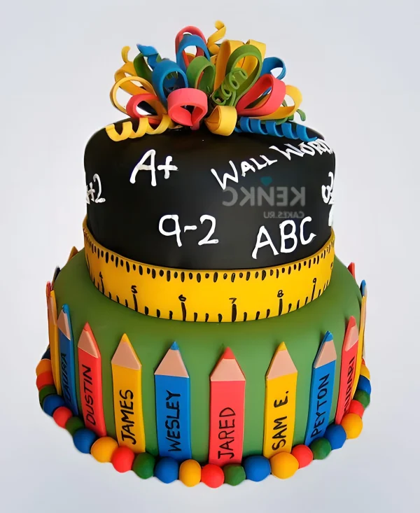 Торт для выпускников начальной школы с именами Фото