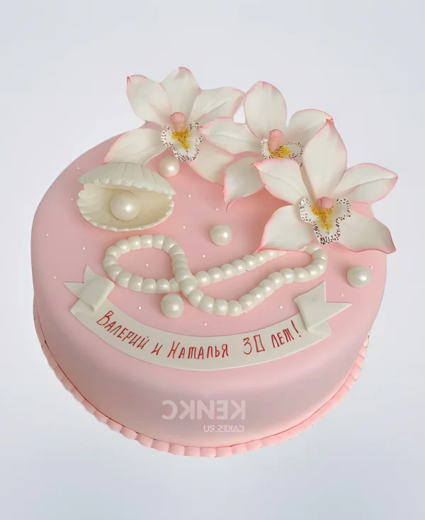 Розовый торт на жемчужную свадьбу Фото