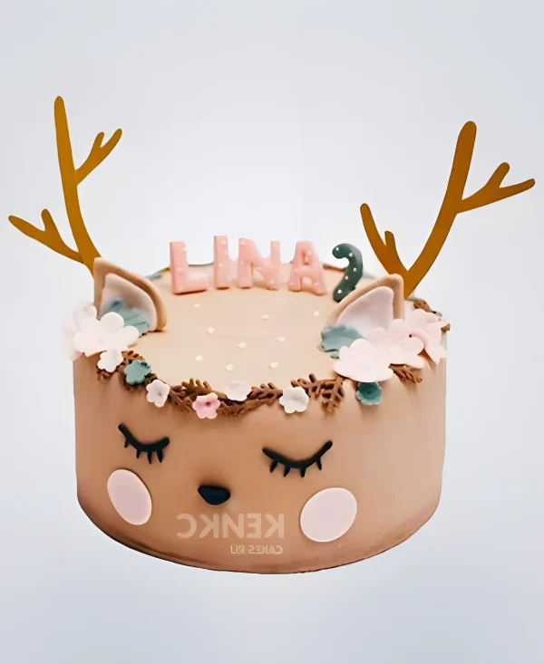 Новогодний торт в виде оленя Фото