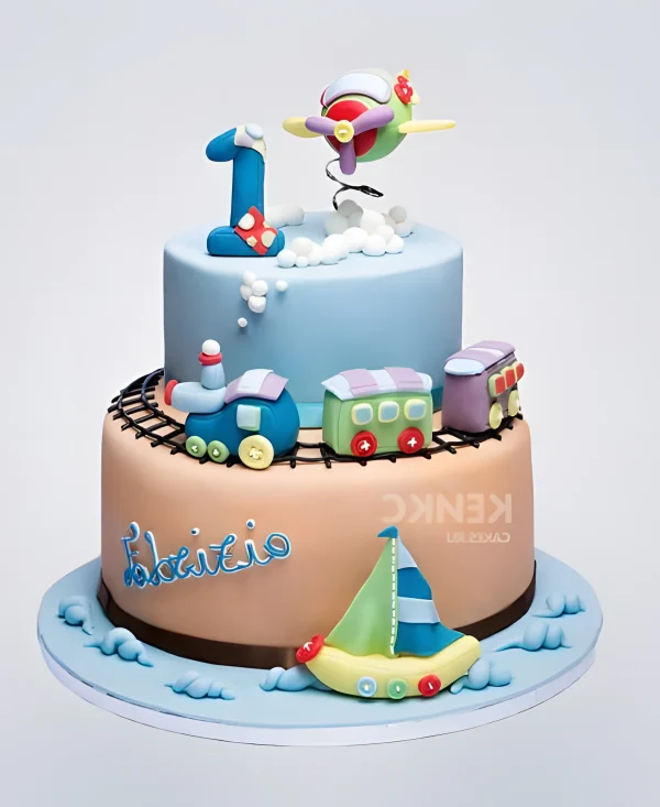 Красивый торт с паровозом и корабликом Фото