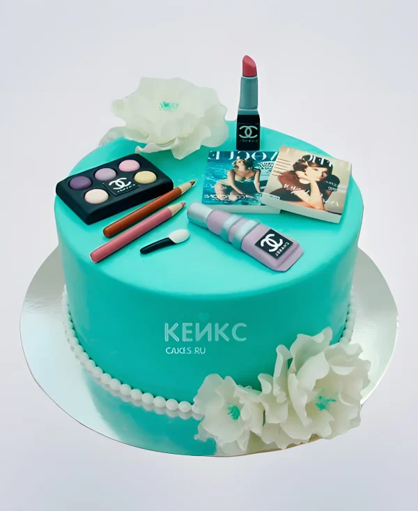 Торт с косметикой подруге на День Рождения Фото