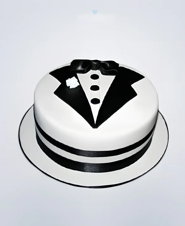 Мужской черно-белый торт Рубашка с бабочкой Фото