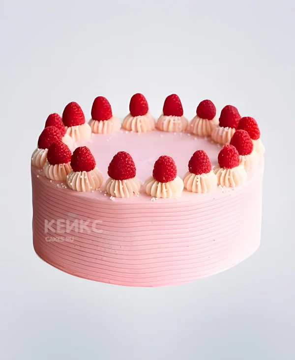 Кремовый торт с малиной Фото