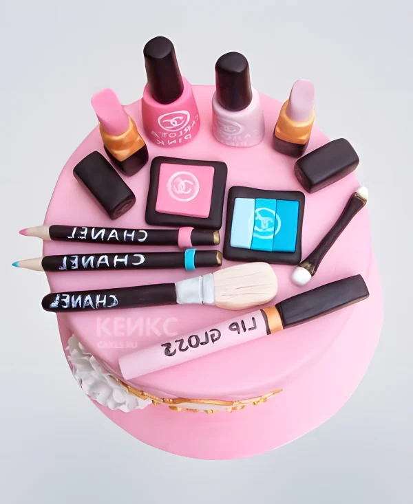 Розовый торт с косметикой Фото