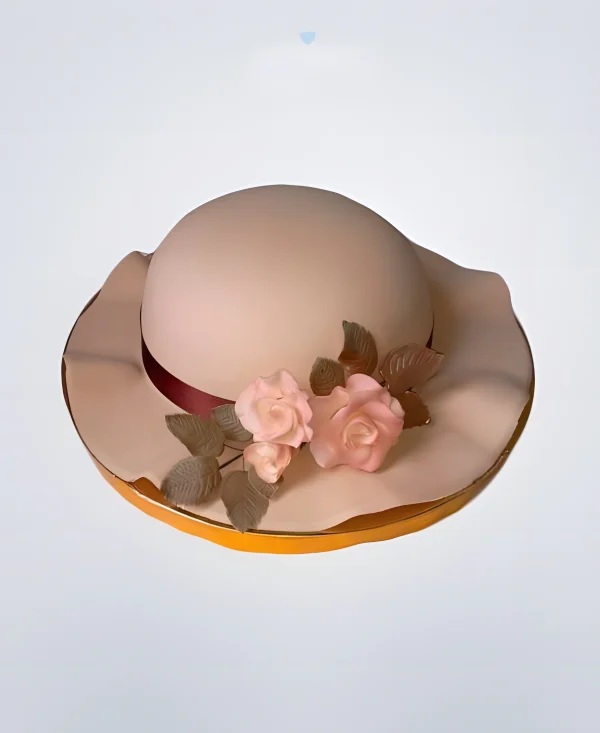 Торт женская шляпа с цветами Фото