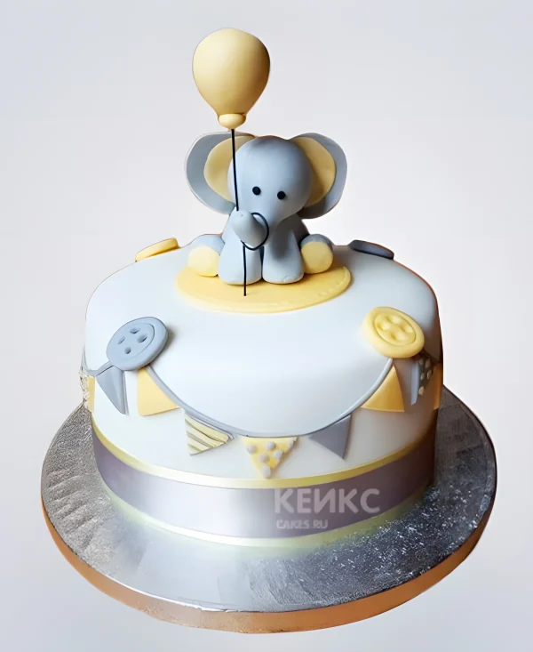 Торт с фигуркой слона для мальчика Фото