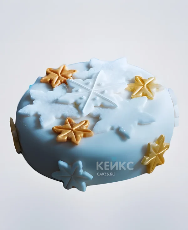 Новогодний торт со снежинками Фото