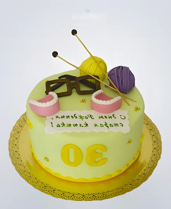 Желтый торт старая клюшка Фото