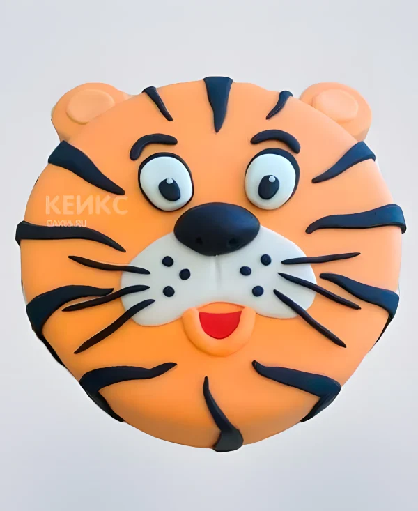 Торт в виде удивленной морды тигра Фото
