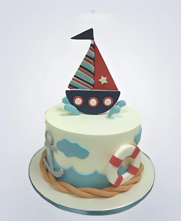Торт в морском стиле с корабликом и спасательным кругом Фото