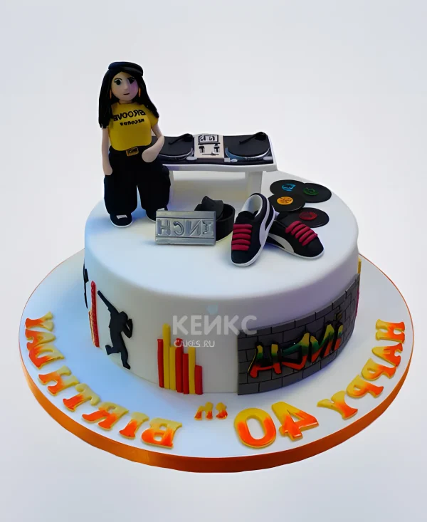 Белый мастичный торт в стиле Хип-хоп с девушкой Фото