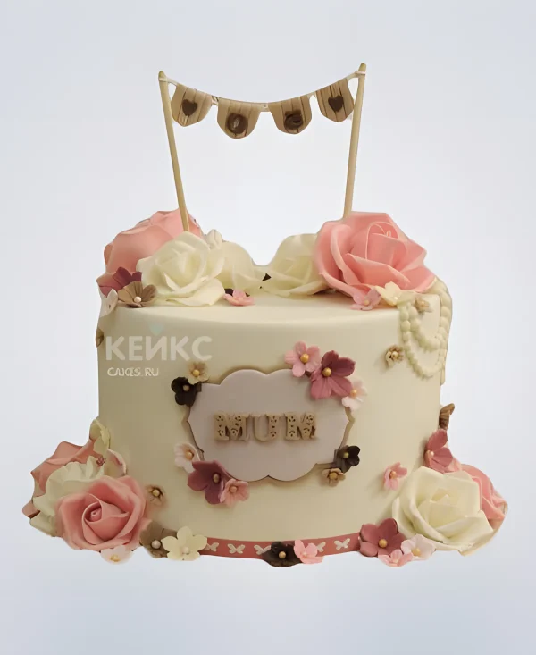 Торт винтажный с пышными розами Фото