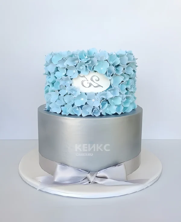 Торт с голубыми цветочками на юбилей девушке 25 лет Фото