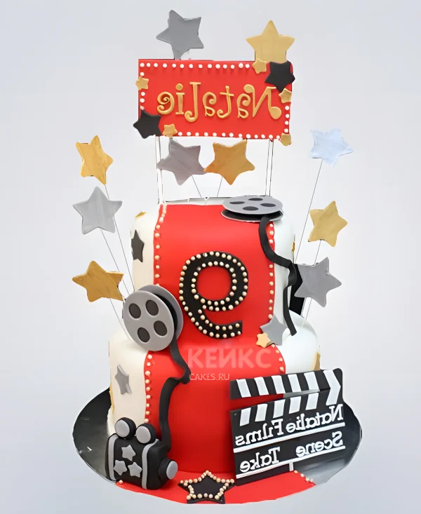 Шикарный торт со звездой Фото