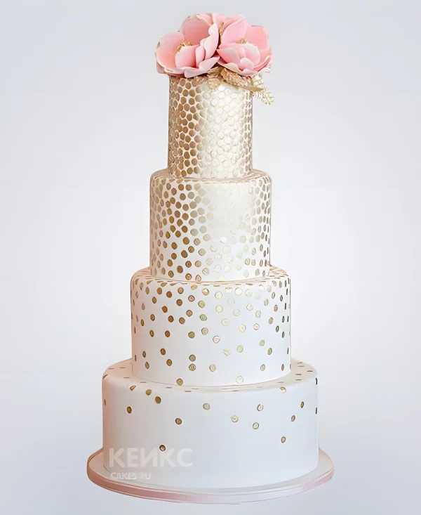 Весенний свадебный торт с золотом Фото