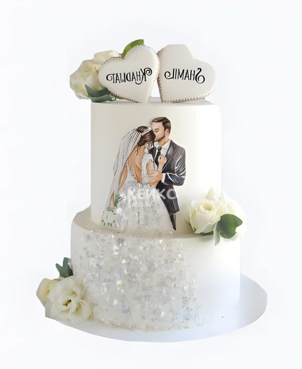 Свадебный торт с именами жениха и невесты Фото