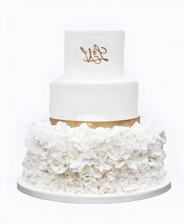 Красивый торт с золотой окантовкой Фото