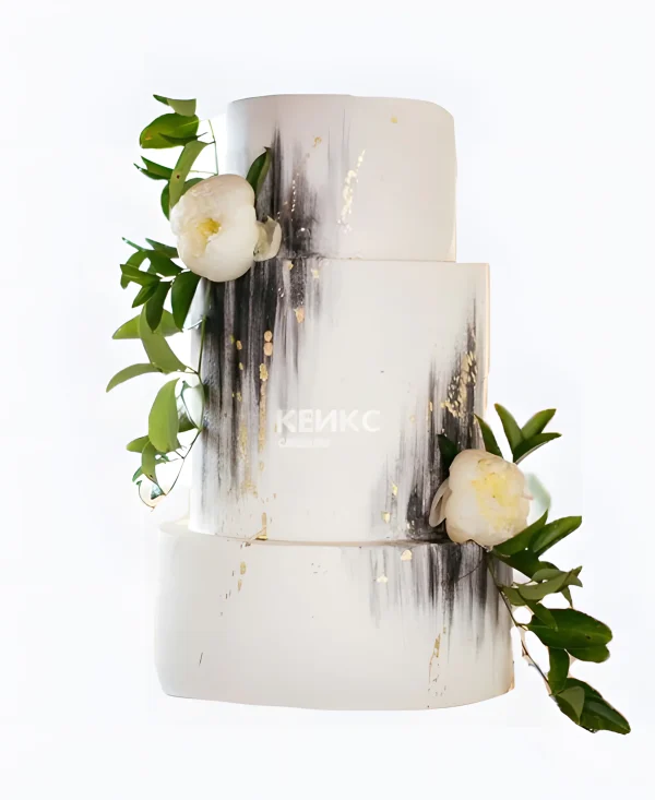 Стильный торт с потертостями и цветами Фото